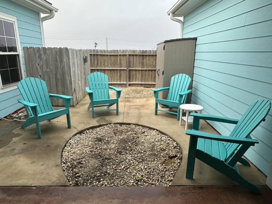 Barefoot Bungalow - Pet Friendly- 2 Bdrm Townhome Corpus Christi Exterior foto